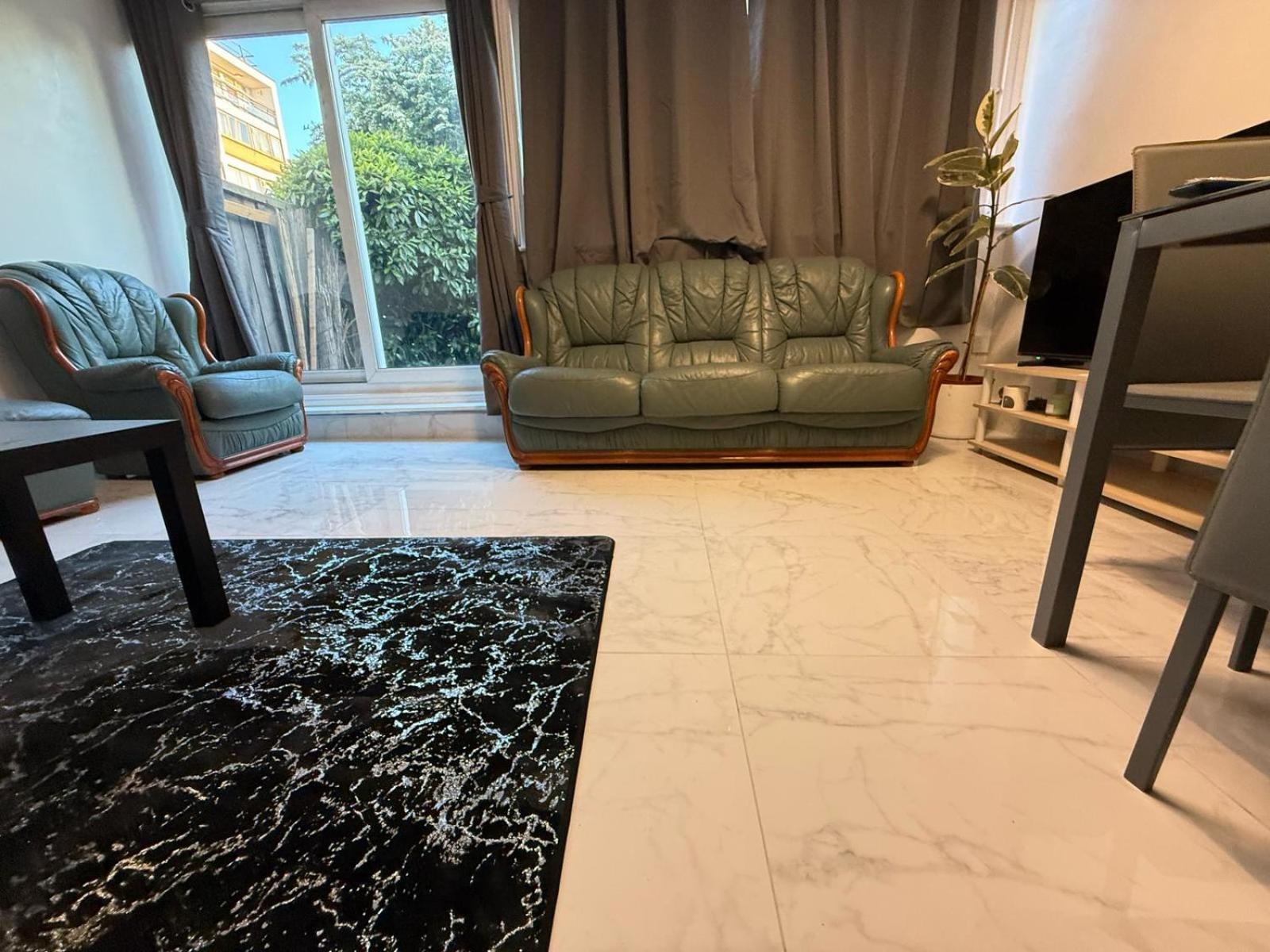 3 Bedroom Garden House Maida Vale Apartment London